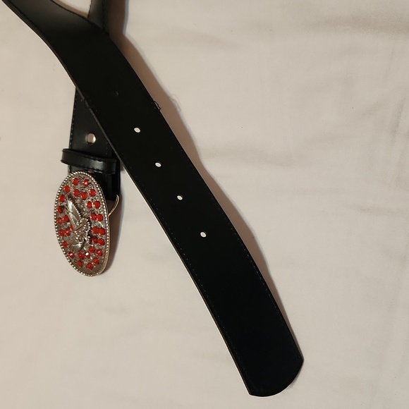 Faux leather notch belt - Picture 6 of 6